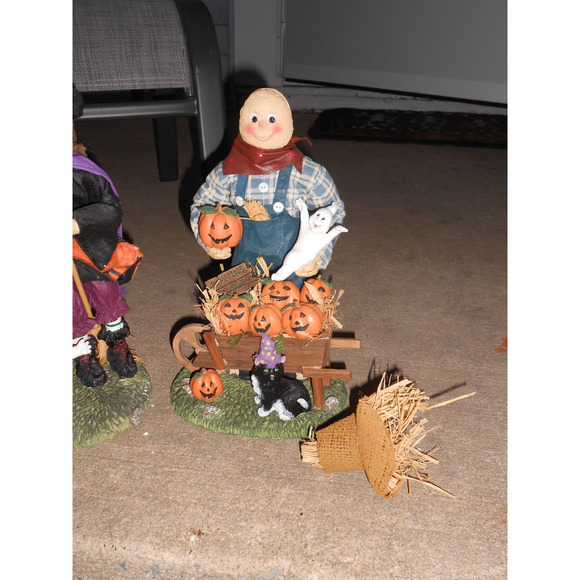 Halloween Scarecrow & Witch 13" Fabric Mache Figurines Pumpkins Ghosts Box - Picture 7 of 9